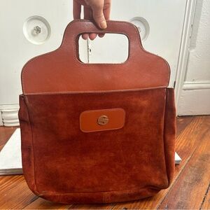 Vintage 60s/70s brown and tan heavyweight suede flat handbag